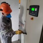 michelon-energia-executando-o-servico-de-manutencao-de-subestacao-na-empresa-web-nordeste-6-1-300x225